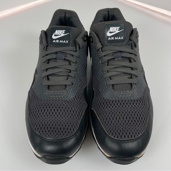 Women's Nike Air Max 1 Golf White Black Spikeless Golf Shoes CI7736-001 Size 9.5 - Picture 2 of 6